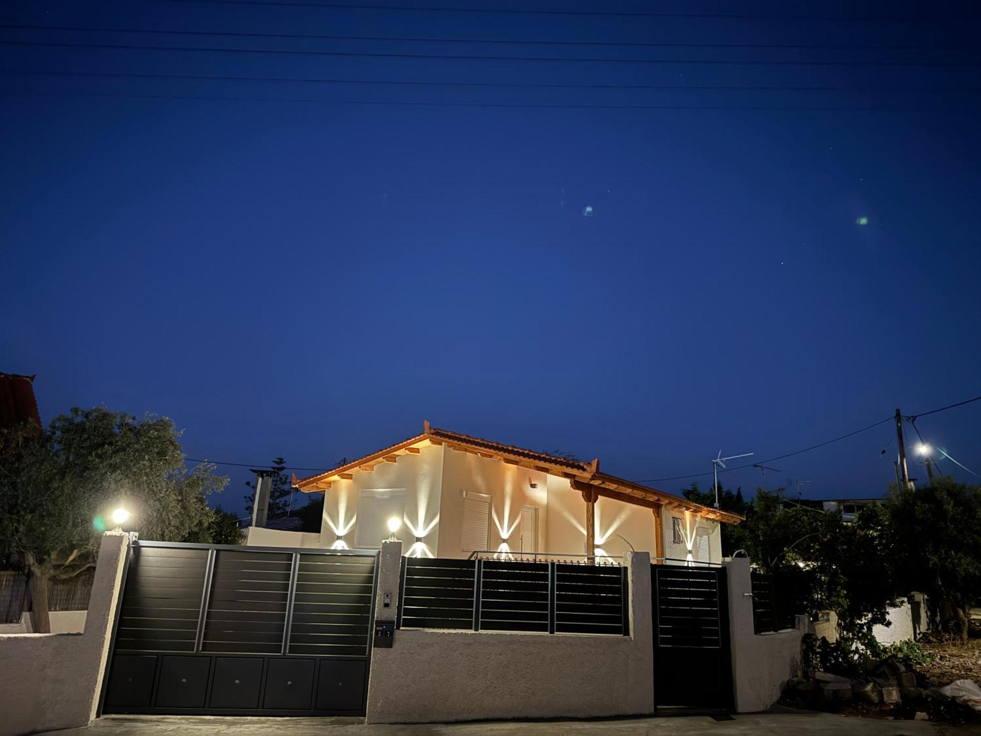 Secret Garden Airport-beach 300m From Famous Davis *